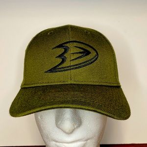 Anaheim Ducks Military Hat